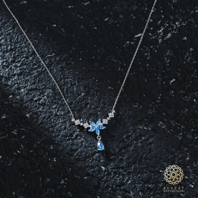 Blue Nergis Çiçeği Kolye