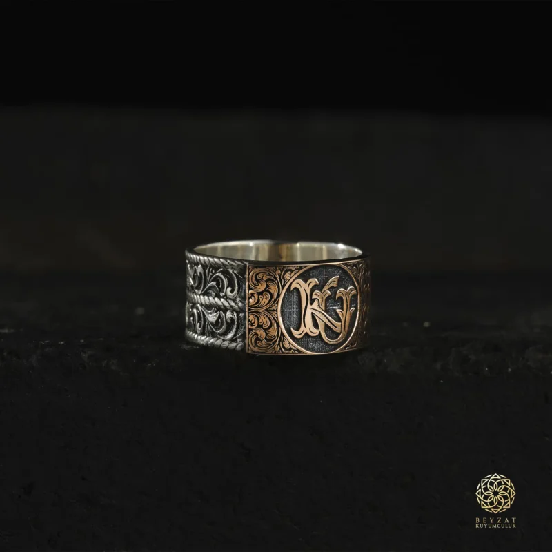 Gravürlü Monogram Harfli Gümüş Yüzük