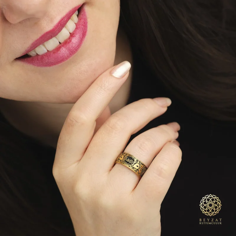 BEYZAT 2025 NISAN24432 copy Vav Harfli İsimli Gümüş Çift Alyans