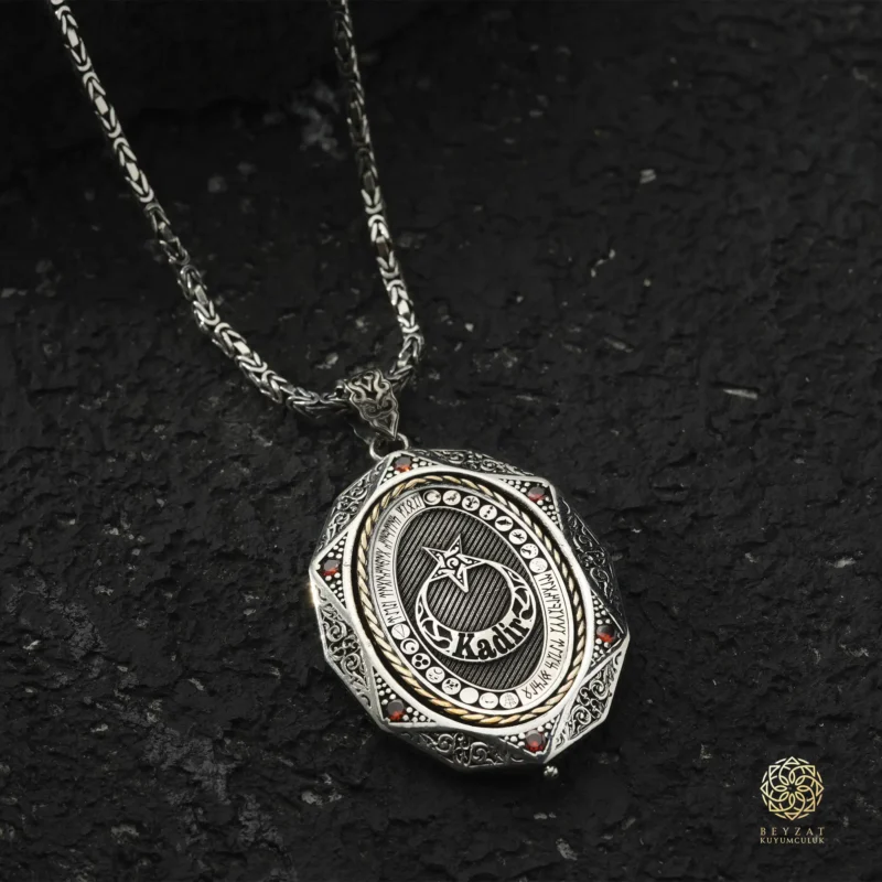 BEYZAT 2025 NISAN23487 copy Ay Yıldız Detaylı Kişiye Özel Gümüş Madalyon Kolye